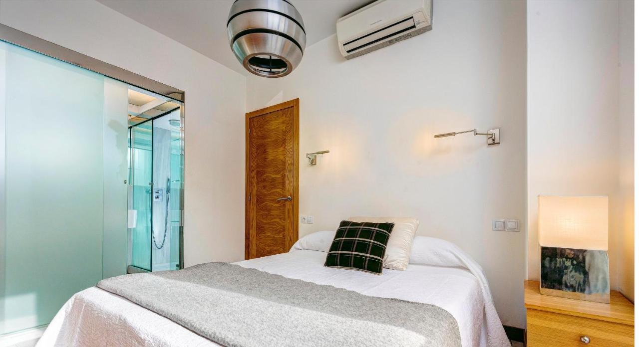 Genteel Home Real De La Carreteria Seville Ngoại thất bức ảnh